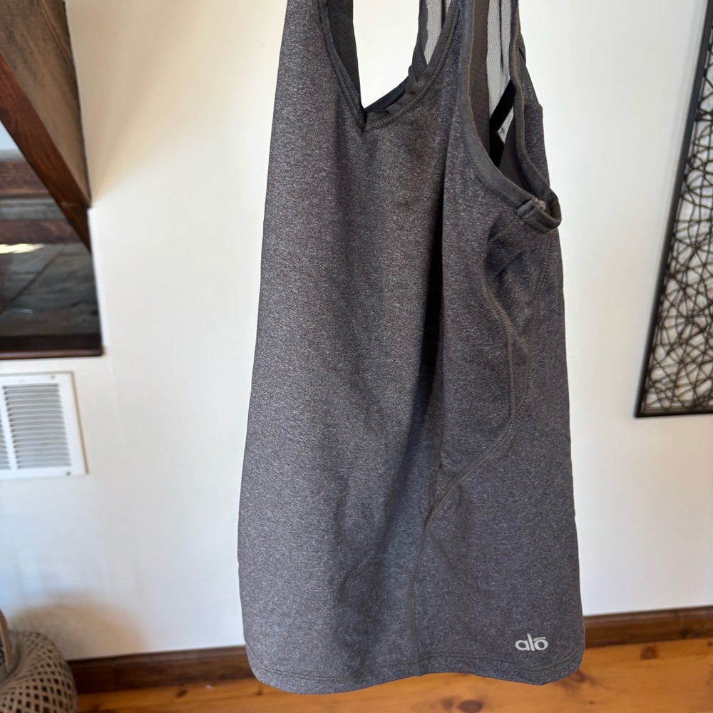 ALO Yoga Mesh Tank in Gray - Picture 3 of 6